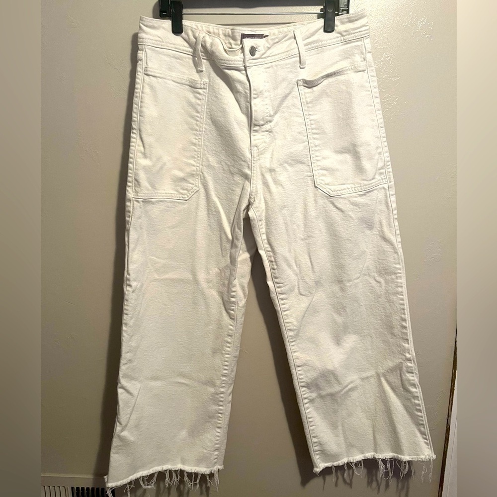 JUST USA Women’s 33 White Stretch Denim Straight Leg Ankle Cropped Jeans Raw Hem